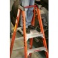 Werner 7404 – 4ft Type IAA Fiberglass Step Ladder (375 lbs Load Capacity)