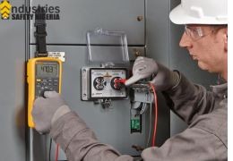 Electric Shock and Arc Flash Hazards in Power Line and Underground Cabling Work